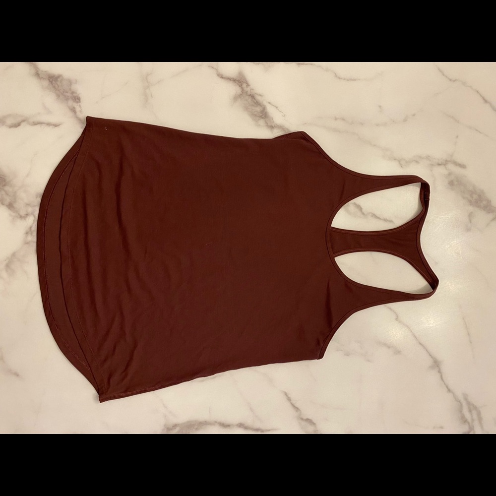 Lululemon maroon tank SIZE: 4